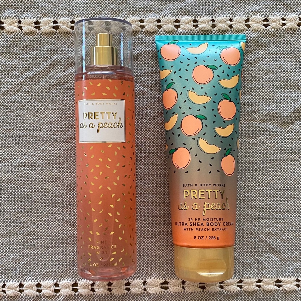 Pretty As A Peach Bath and Body Works Set NEW